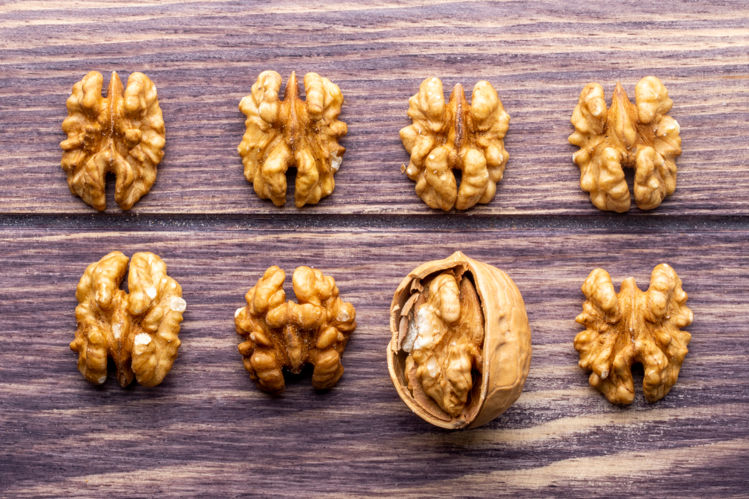 Akhrod (Walnuts) Product Image