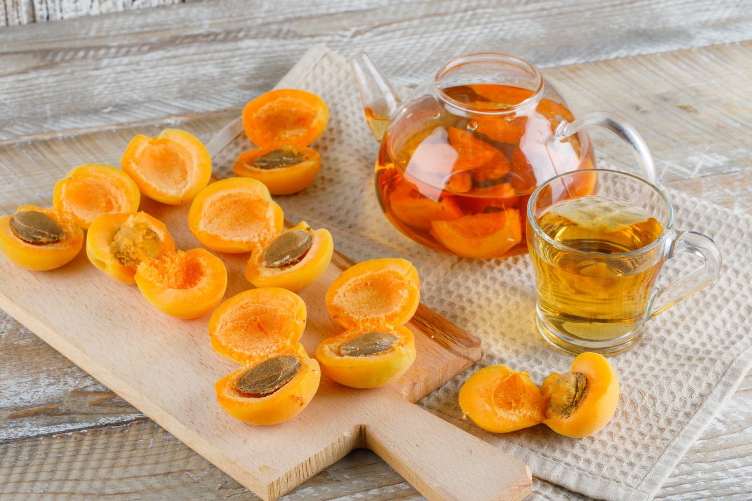 Certified Organic Apricot Oil Product Image